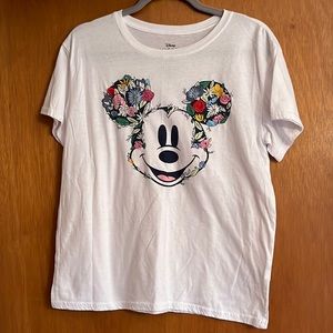 Disney embroidered t shirt